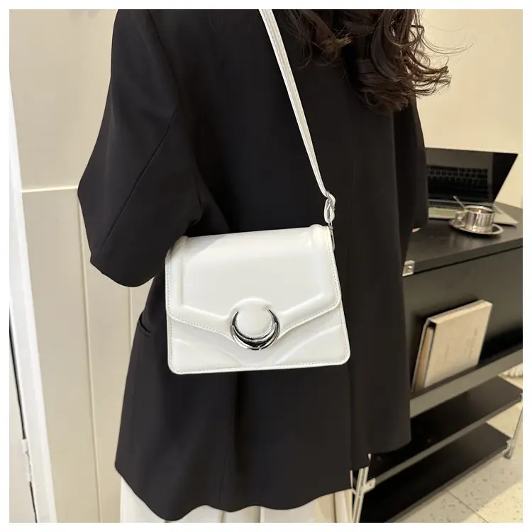 Women's Brown Crescent Lock Shoulder Bag 2025 New Trendy — feature 20