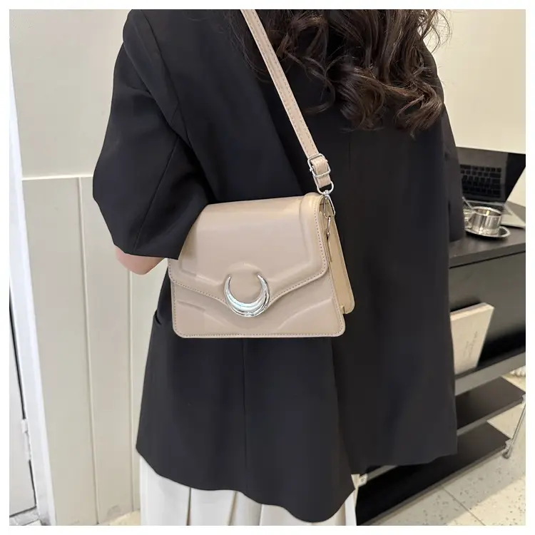 Women's Brown Crescent Lock Shoulder Bag 2025 New Trendy — feature 23