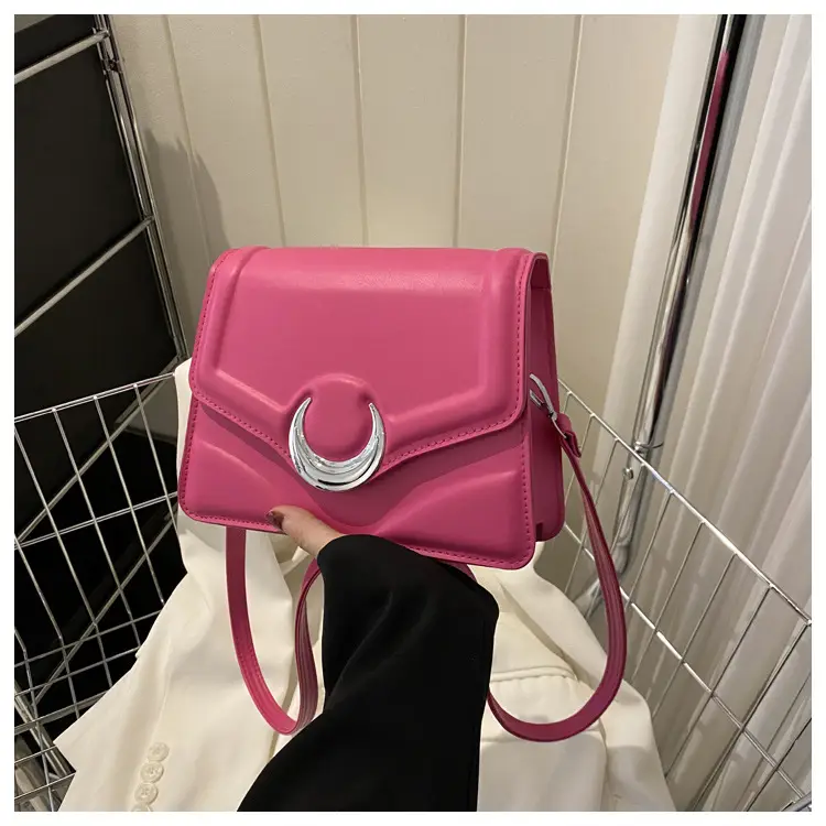 Women's Brown Crescent Lock Shoulder Bag 2025 New Trendy — feature 28