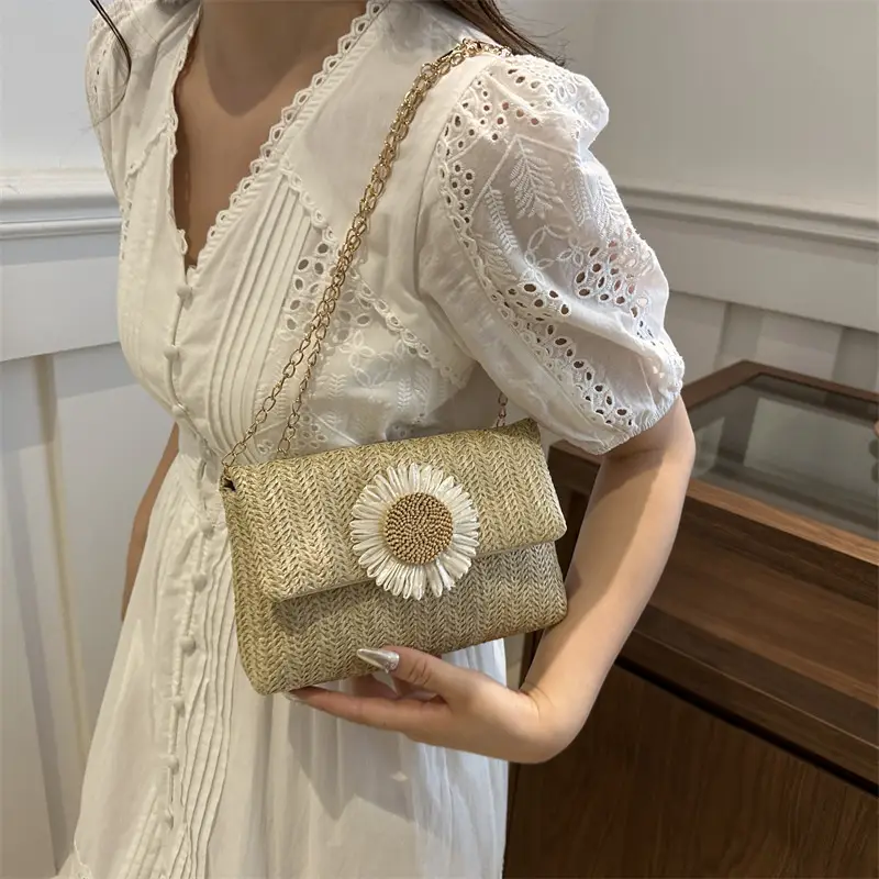 Women's 2024 Woven Shoulder Bag with Daisy Flower - Image 6