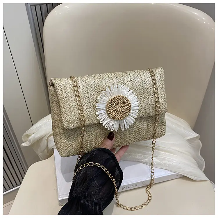 Women's 2024 Woven Shoulder Bag with Daisy Flower — feature 10