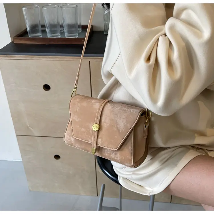 Women's Black Velvet Square Shoulder Bag 2024 — feature 32