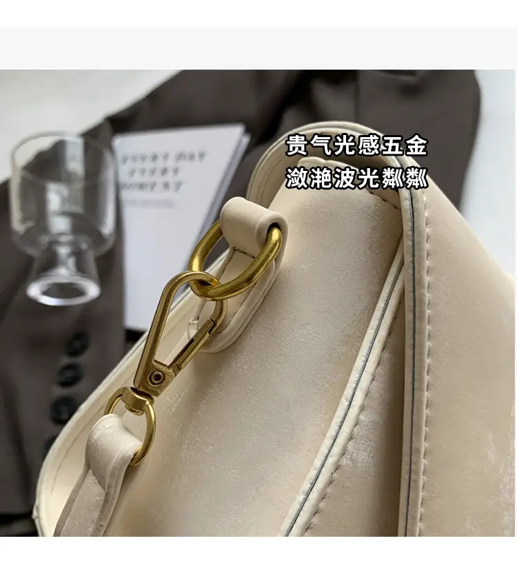 Women's Black Velvet Square Shoulder Bag 2024 — feature 5