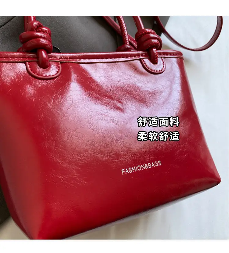 Red Korean Style Women's Shoulder Bag 2024 — feature 8