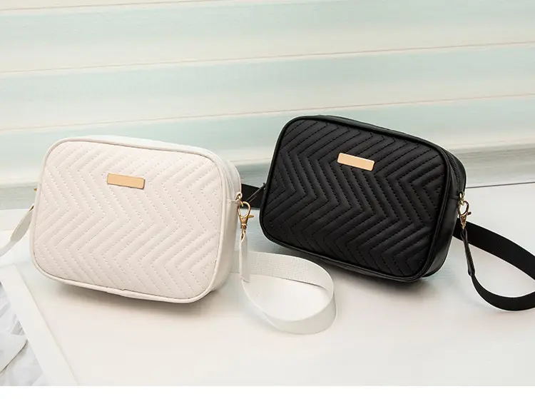 Black Wave Pattern Women's Crossbody Bag 2024 — feature 16
