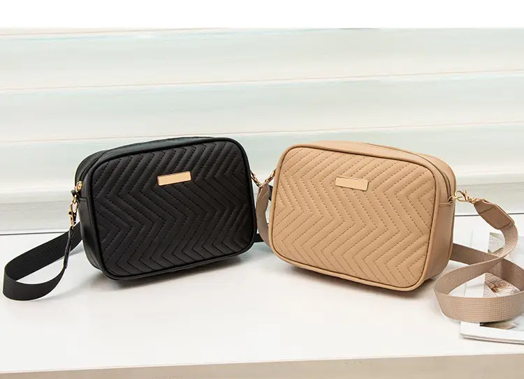 Black Wave Pattern Women's Crossbody Bag 2024 — feature 18