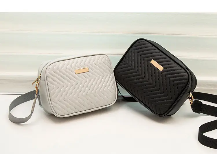 Black Wave Pattern Women's Crossbody Bag 2024 — feature 19