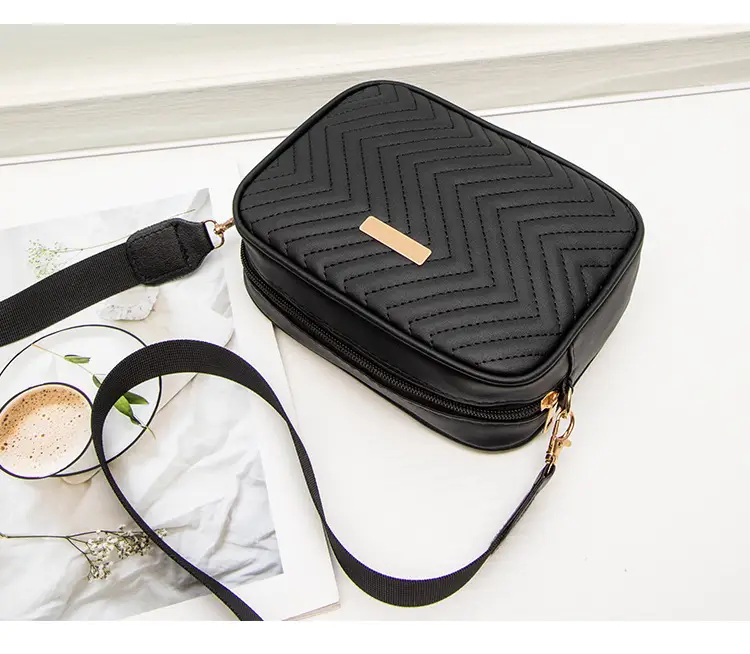 Black Wave Pattern Women's Crossbody Bag 2024 — feature 22