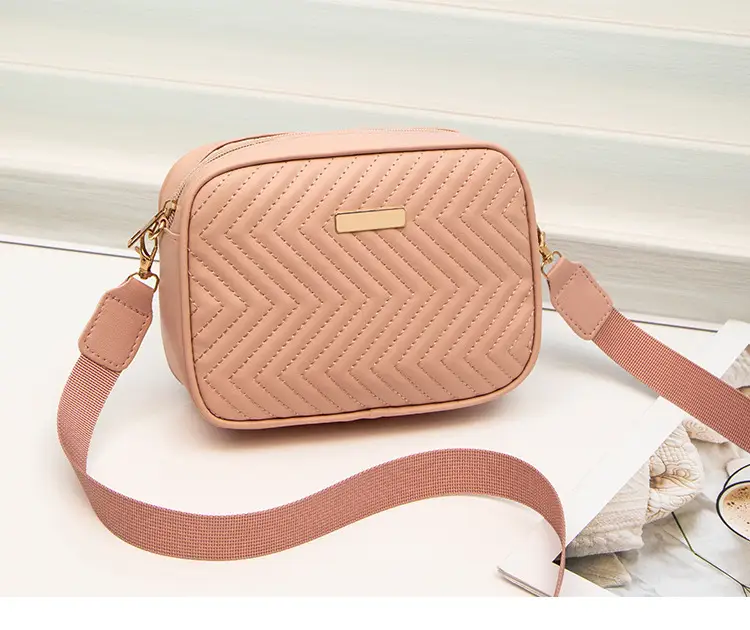 Black Wave Pattern Women's Crossbody Bag 2024 — feature 24