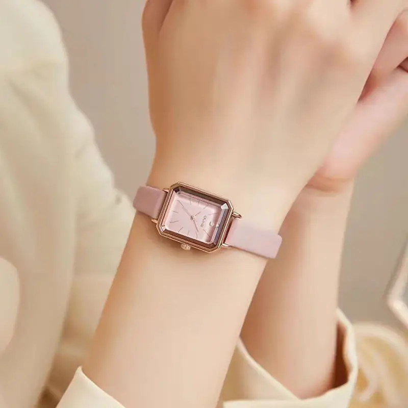 Women's Pink Quartz Wristwatch with Rose Gold Dial - Image 4
