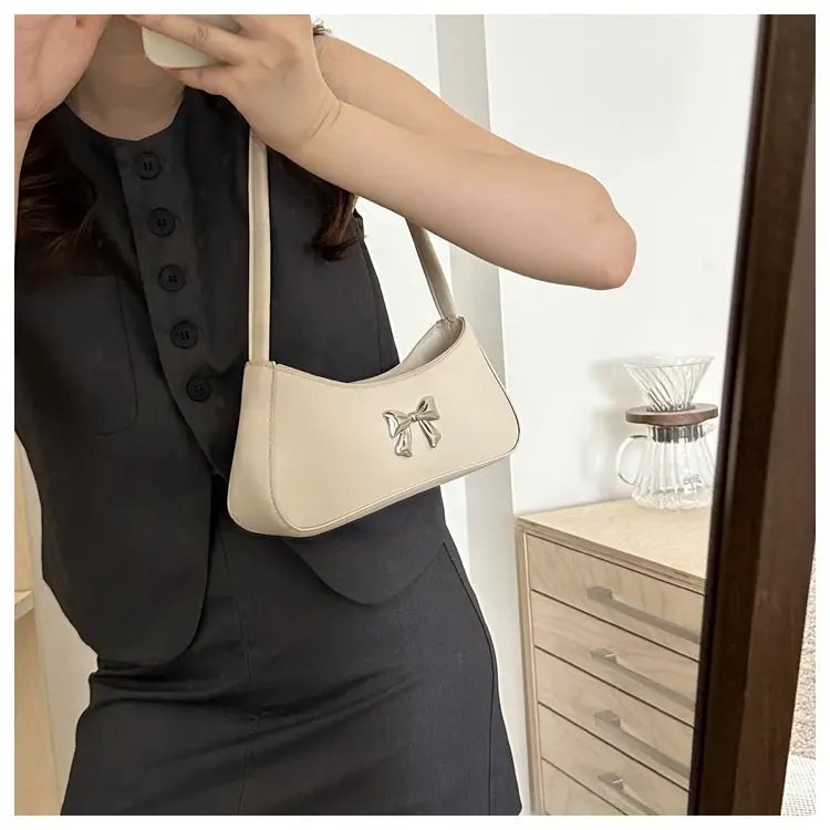 Women's Brown Butterfly Shoulder Bag 2024 — feature 23