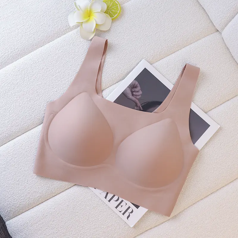 Liquid Foundation Invisible Dressing Pervious Summer Clouds Underwear No Size Large Chest Small Sports Seamless Vest Bra