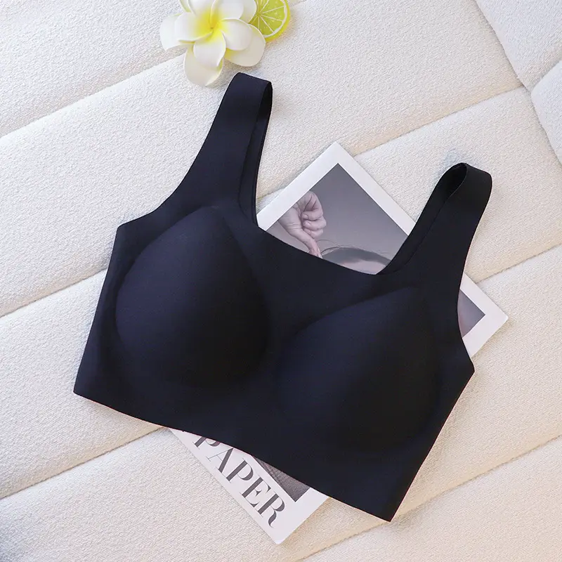 Liquid Foundation Invisible Dressing Pervious Summer Clouds Underwear No Size Large Chest Small Sports Seamless Vest Bra