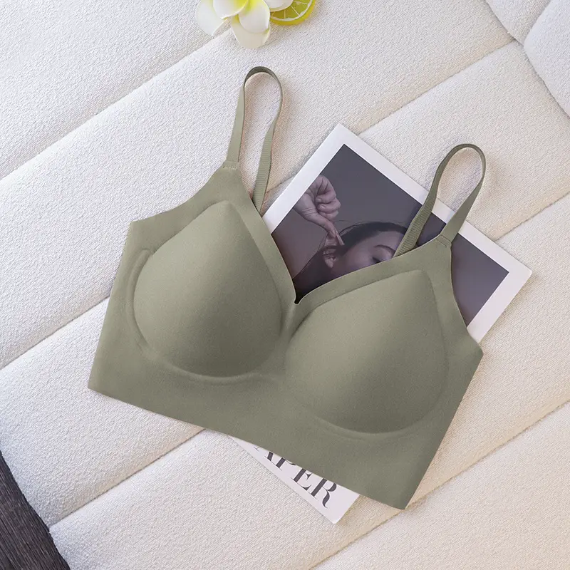 Liquid Foundation Invisible Dressing Pervious Summer Clouds Underwear No Size Large Chest Small Sports Seamless Vest Bra