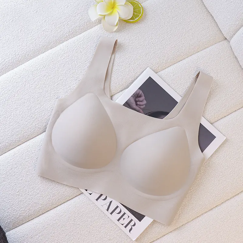 Liquid Foundation Invisible Dressing Pervious Summer Clouds Underwear No Size Large Chest Small Sports Seamless Vest Bra