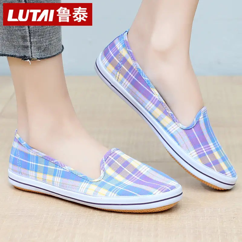 Lutai Women's Shoes Soft Sole Not Tired Feet Casual Shoes Mom Shoes Work Shoes Flat Shoes Slip-on Lazy Shoes Women's Shoes - Image 4