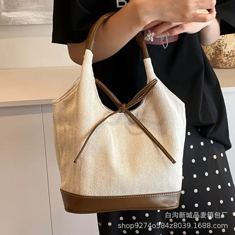 Women's Beige Black French Niche Shoulder Bag - Image 5