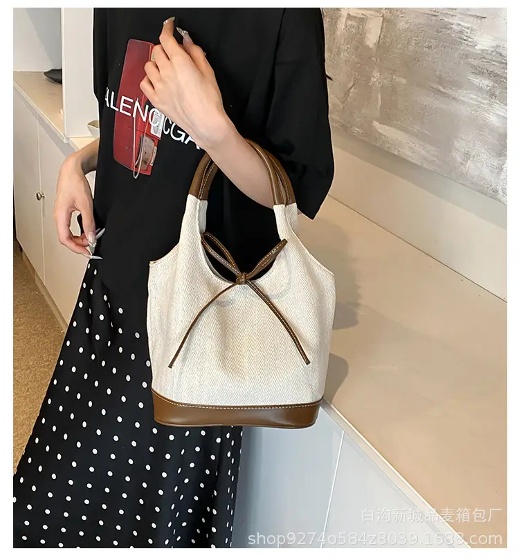 Women's Beige Black French Niche Shoulder Bag — feature 1