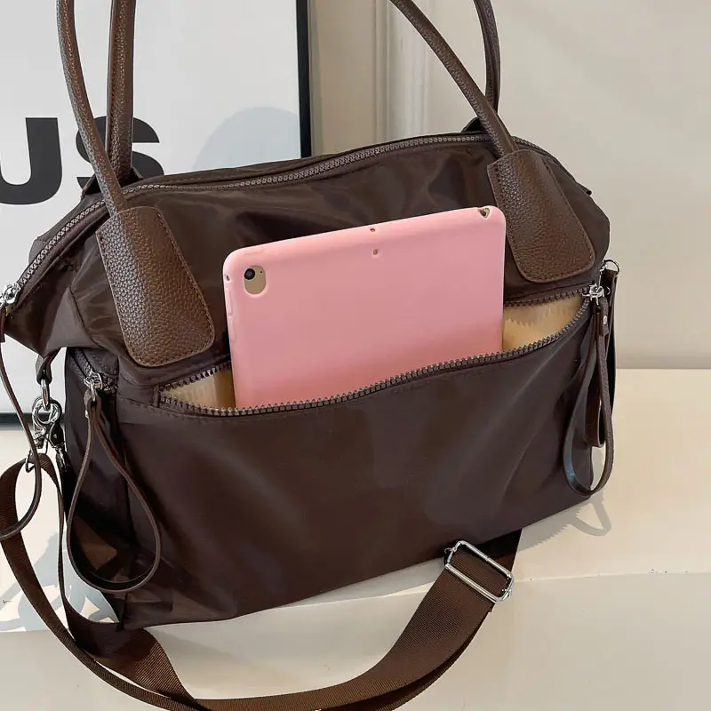 Large Capacity Korean Fashion Travel Bag Black — feature 14