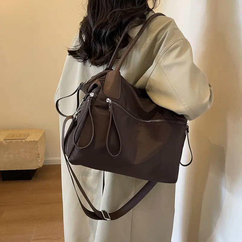 Large Capacity Korean Fashion Travel Bag Black — feature 29