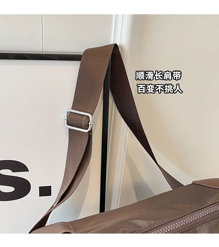 Large Capacity Korean Fashion Travel Bag Black — feature 3