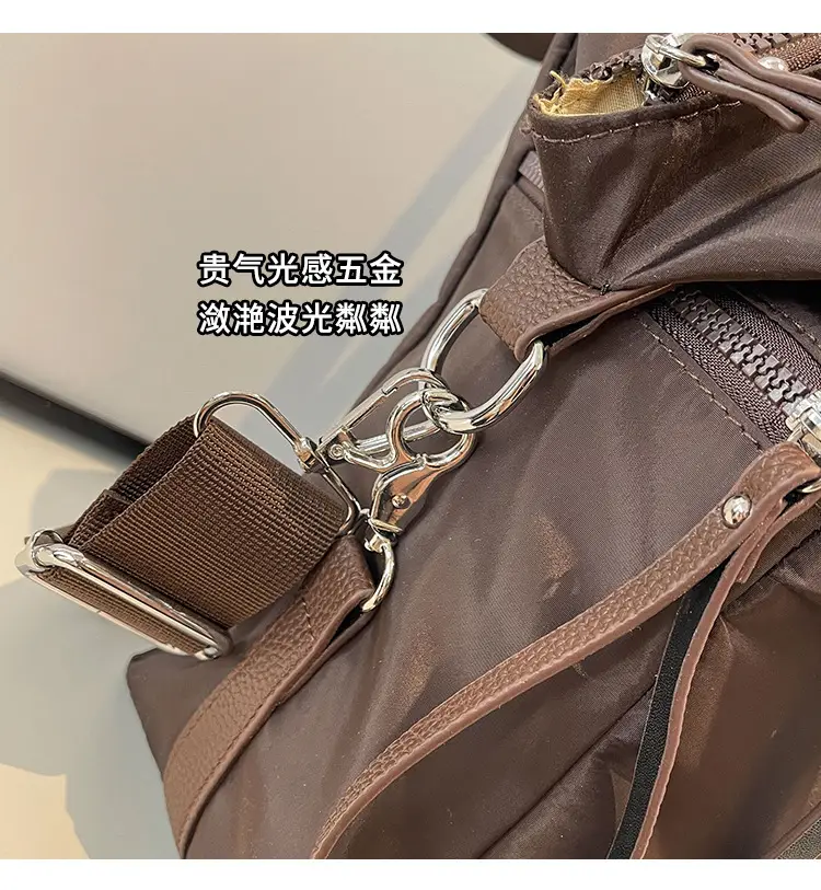 Large Capacity Korean Fashion Travel Bag Black — feature 5