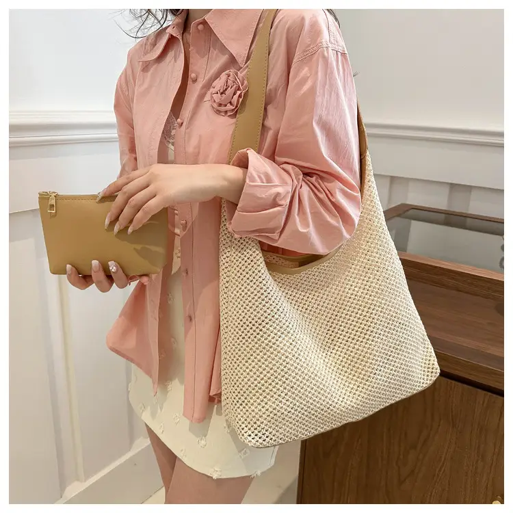 Beige Woven Straw Shoulder Bag 2024 — feature 17