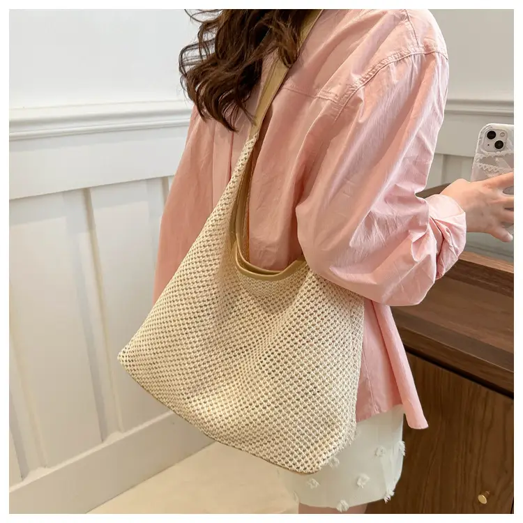 Beige Woven Straw Shoulder Bag 2024 — feature 19