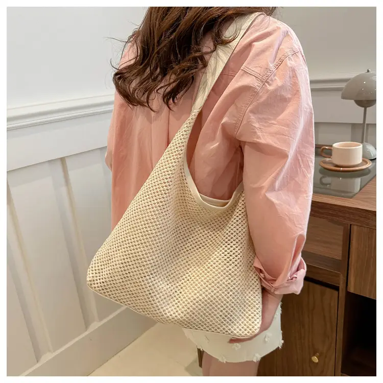 Beige Woven Straw Shoulder Bag 2024 — feature 23