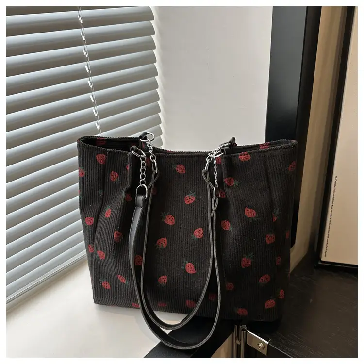 South Korea Ins Large Capacity Strawberry Tote Bag — feature 20