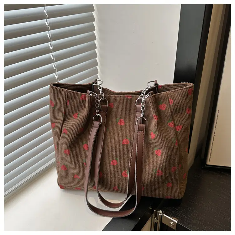 South Korea Ins Large Capacity Strawberry Tote Bag — feature 23