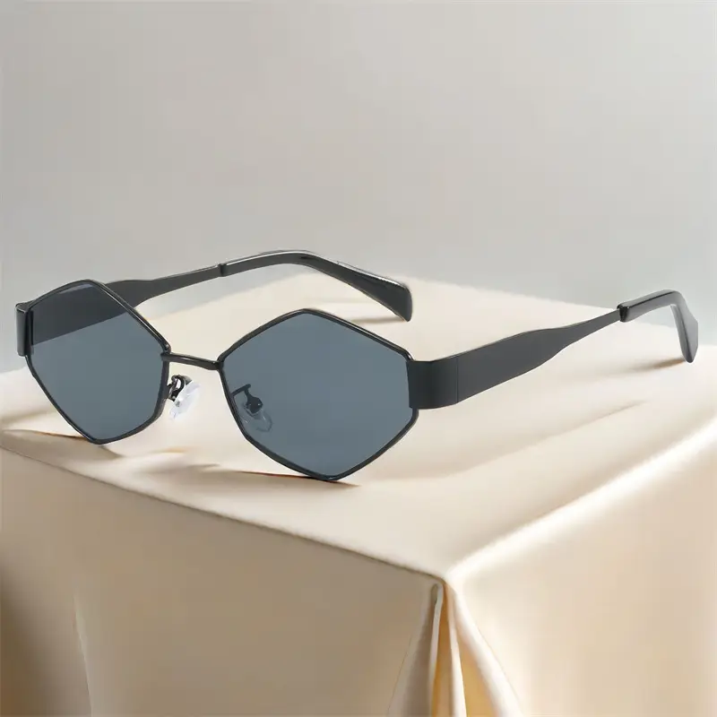 Korean Style Diamond Sunglasses for Women - Image 3