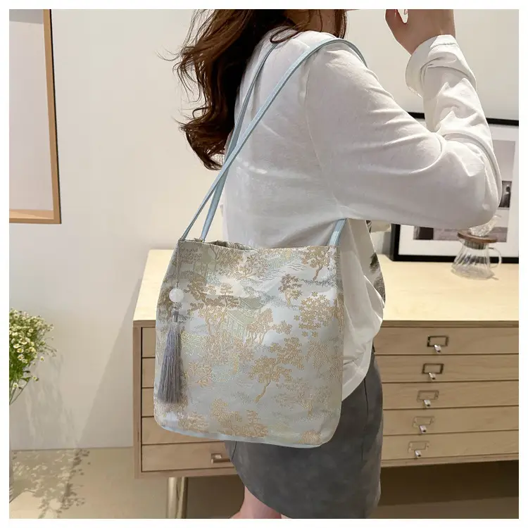 New Chinese Style Shoulder Bag for Women, Pink Silk Embroidery, 2025 Summer — feature 18