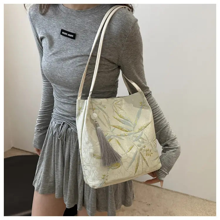 New Chinese Style Shoulder Bag for Women, Pink Silk Embroidery, 2025 Summer — feature 9
