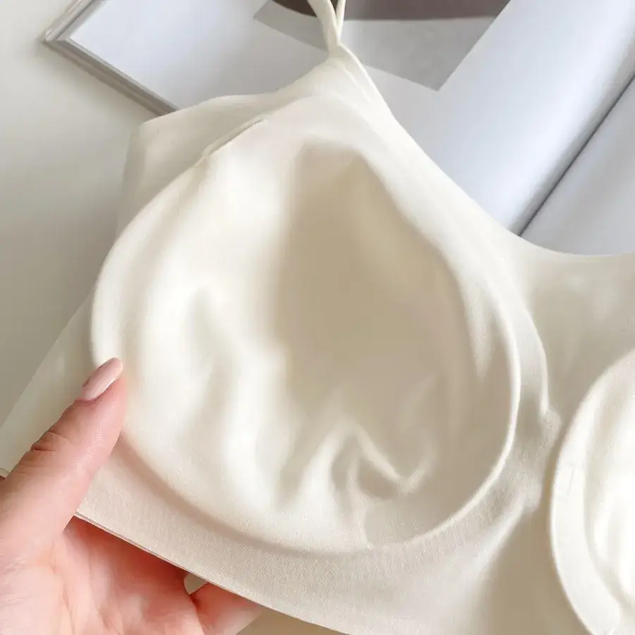 Traceless Underwear One-piece Anti-light Sling Top Women