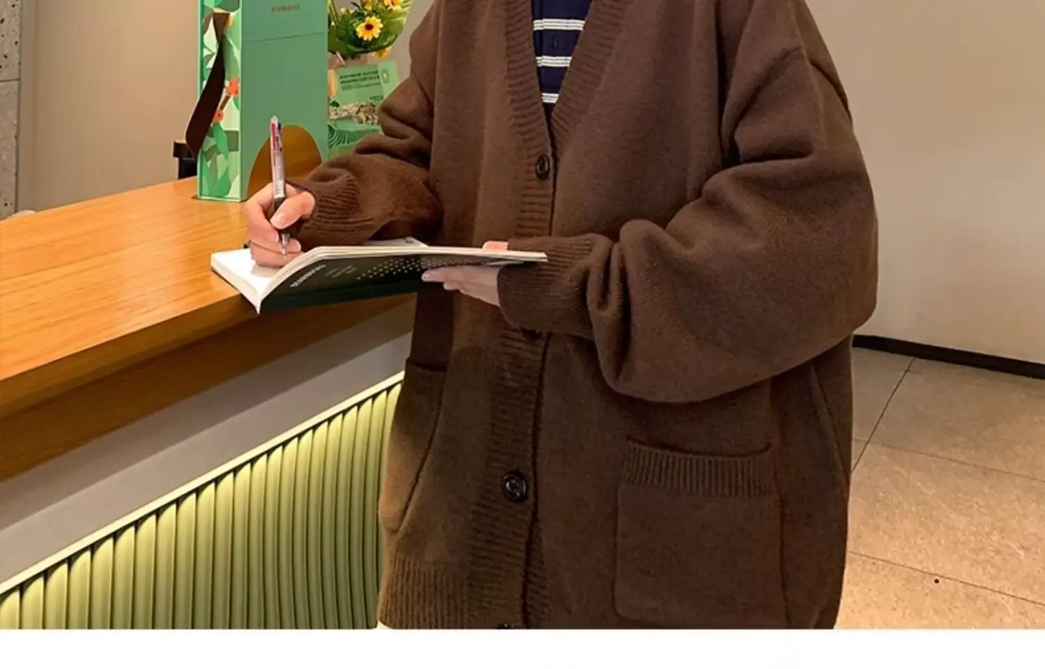 Autumn Winter V-Neck Button Cardigan Sweater for Men — feature 16