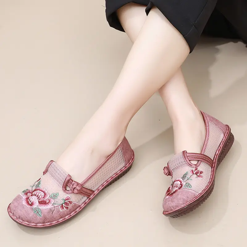 Ethnic Embroidered Shoes Women's Mesh Shoes Summer Women's Slip-on Retro Fashion Hanfu Shoes Mesh Old Beijing Cloth Shoes - Image 6