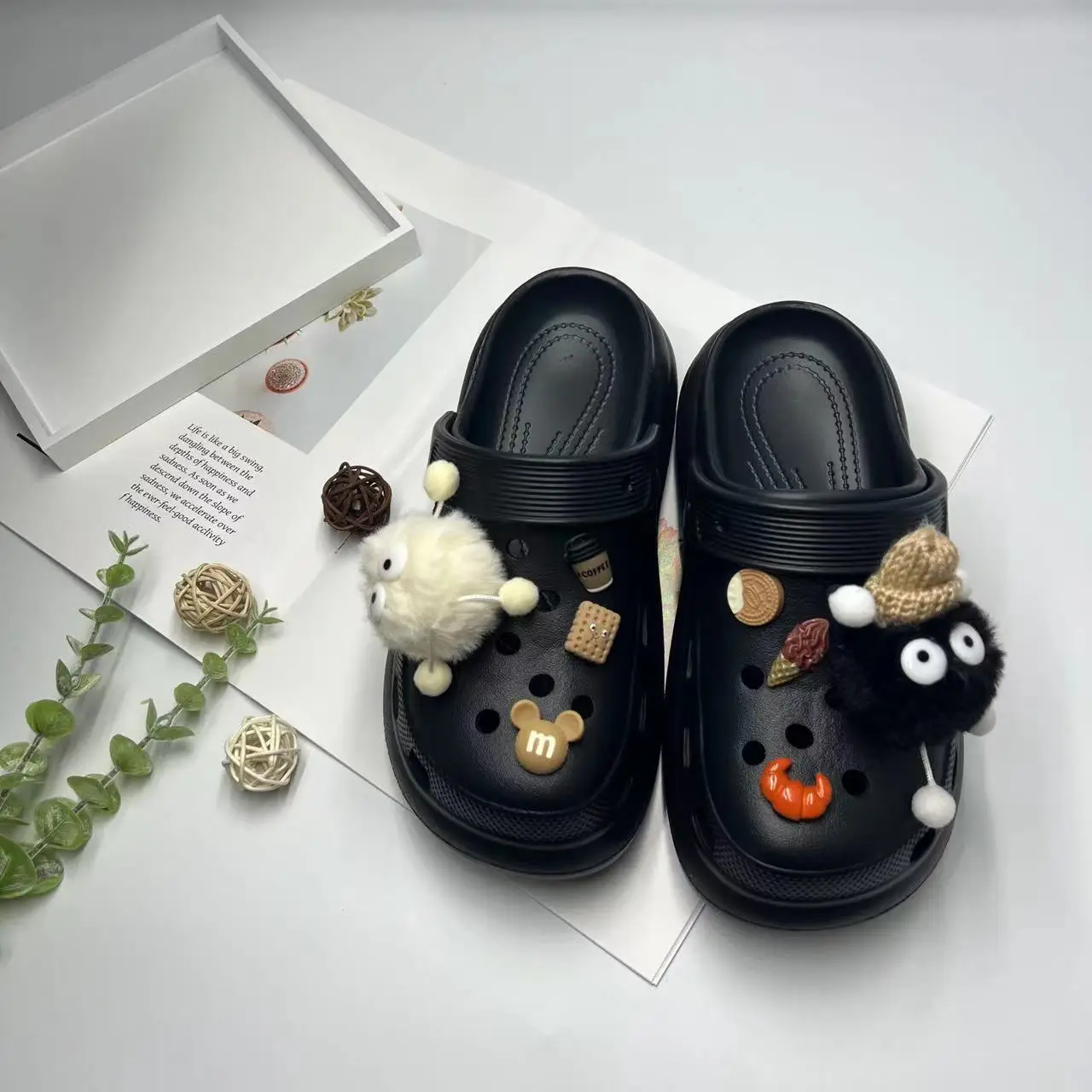 Women's White Butterfly Decorated EVA Sandals - Image 12