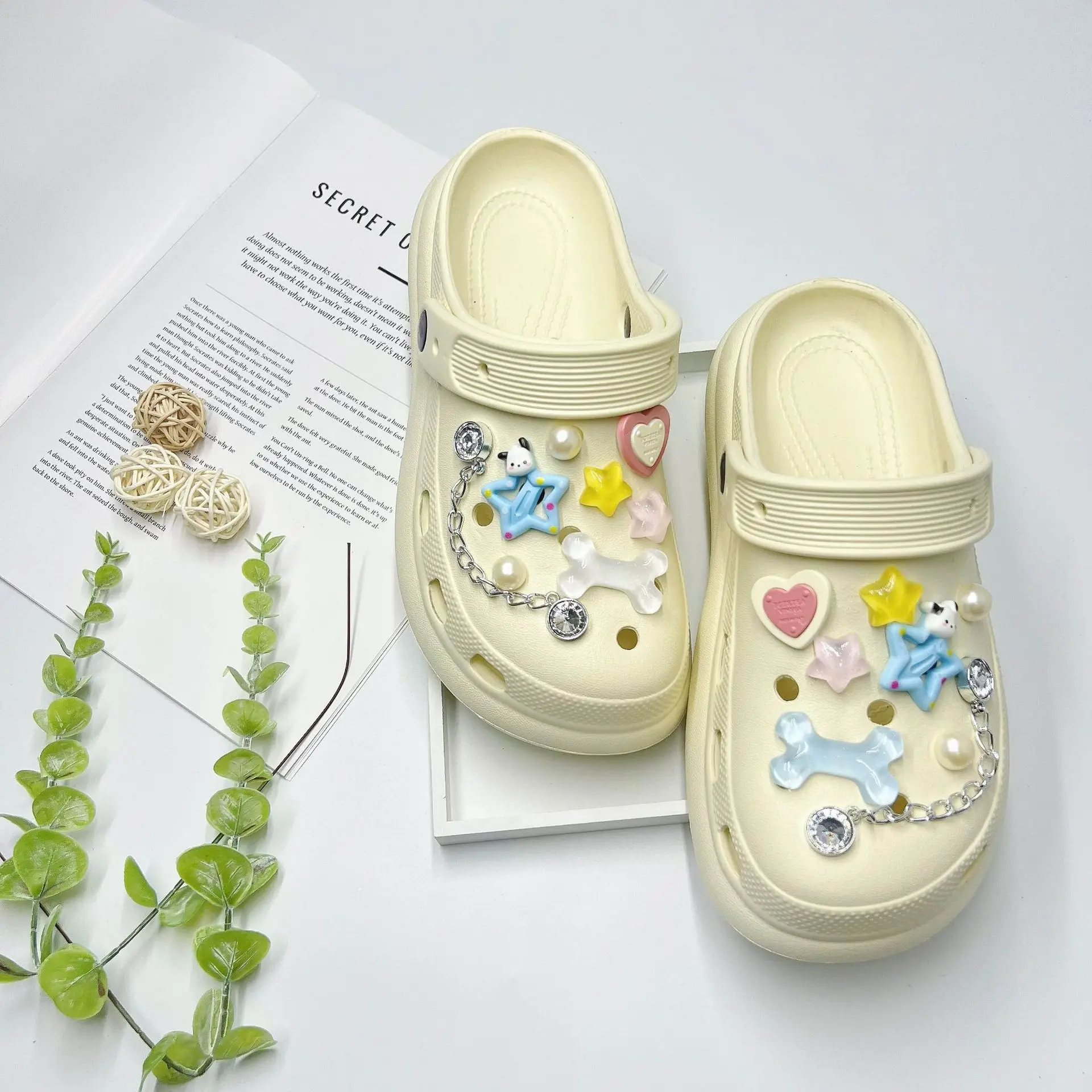 Women's White Butterfly Decorated EVA Sandals - Image 20