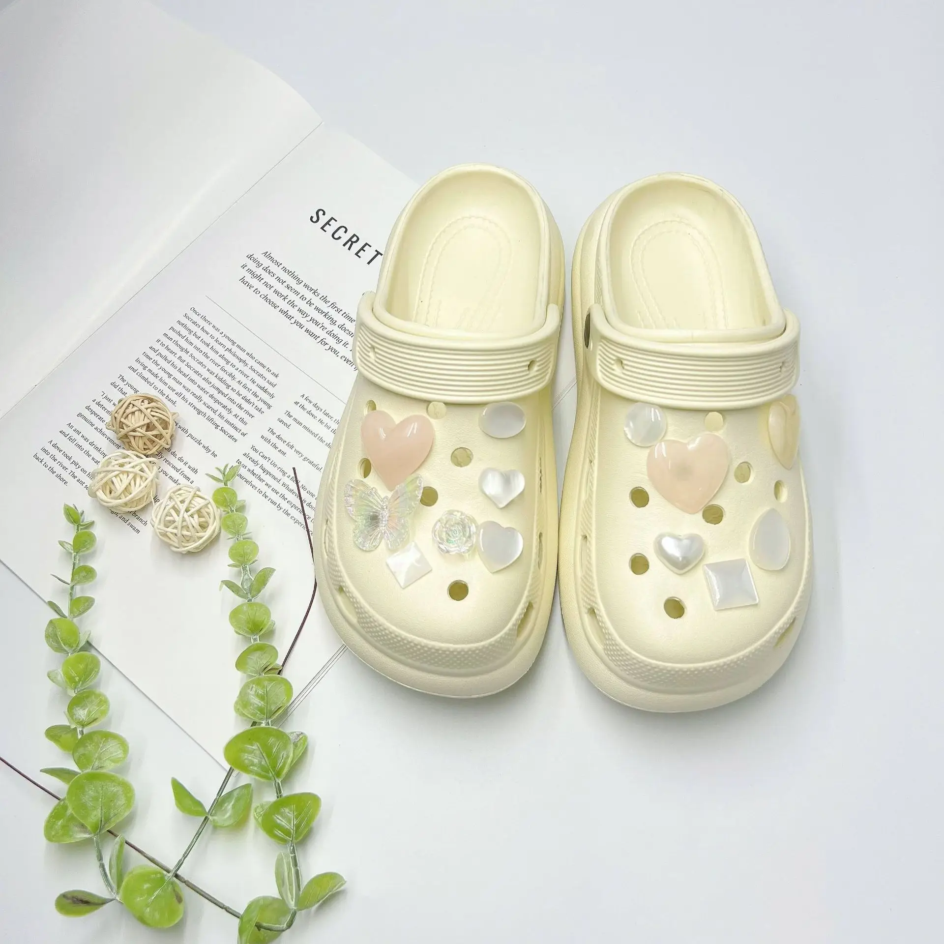 Women's White Butterfly Decorated EVA Sandals - Image 38