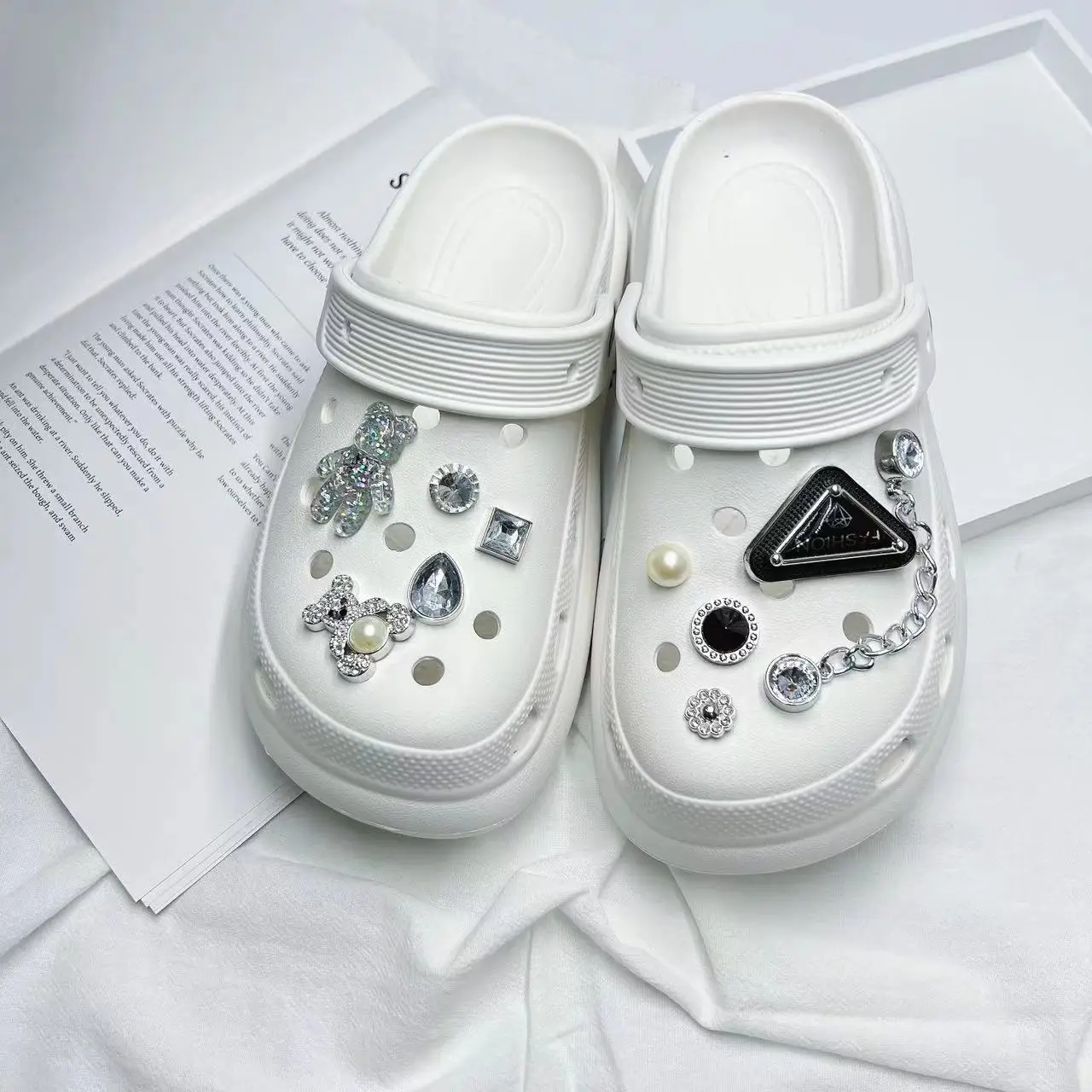 Women's White Butterfly Decorated EVA Sandals - Image 4