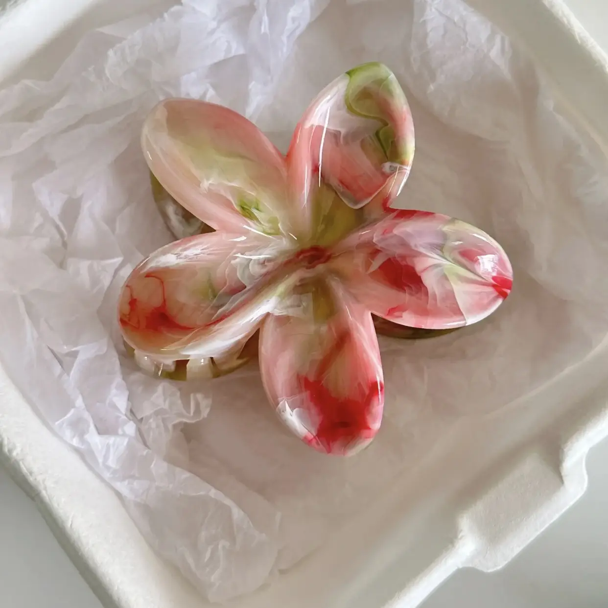 Black Sweet Frangipani Hair Clip with Polka Dot Design - Image 3