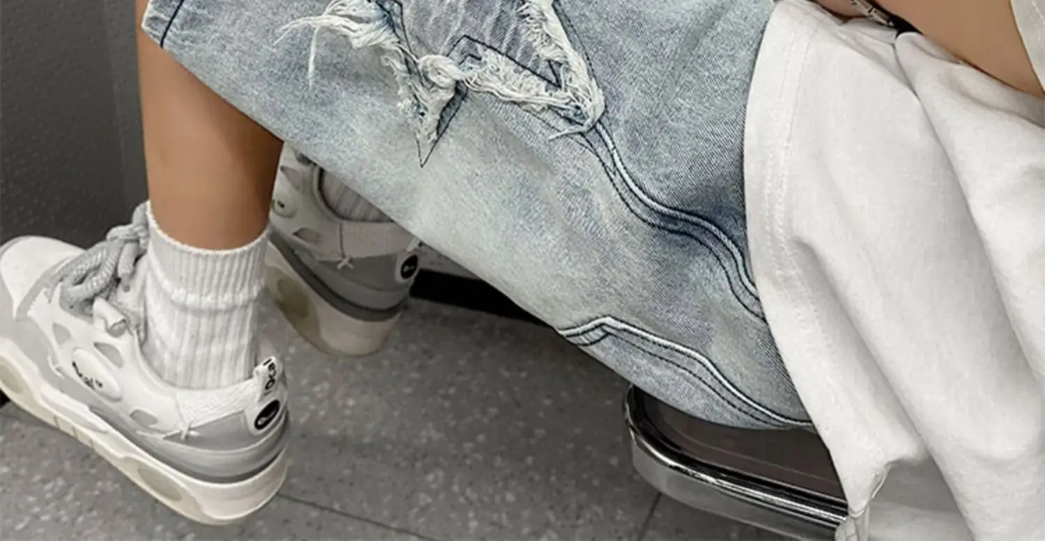 Men Yellow Mud Denim Shorts Summer Loose Fit — feature 22