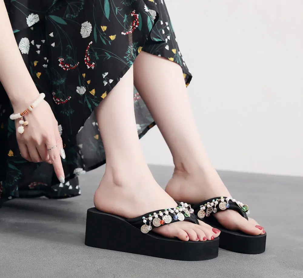 2026 New Summer Fashion Flip-Flops for Women, Summer Outdoor Wear, Thick-Soled Wedge Sandals, Beach Flip-Flops, Trendy — feature 10