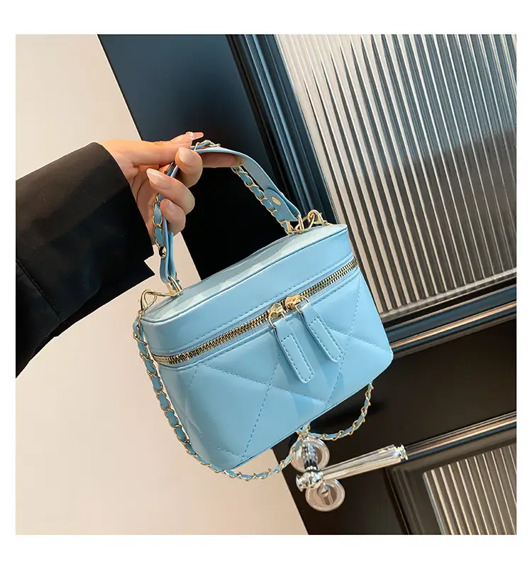 White Rhomboid Phone Bag for Women 2024 — feature 13