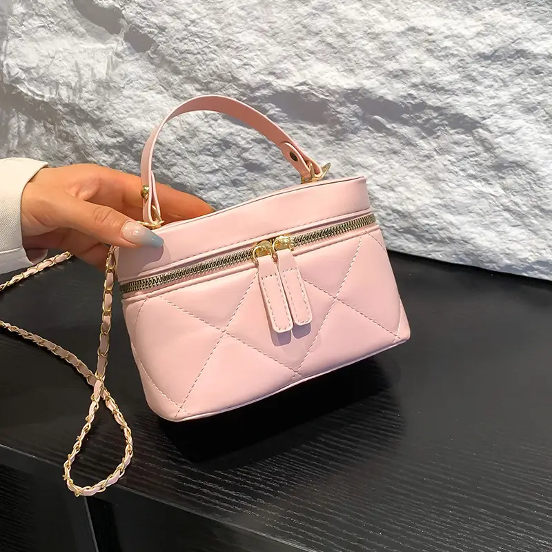 White Rhomboid Phone Bag for Women 2024 - Image 4