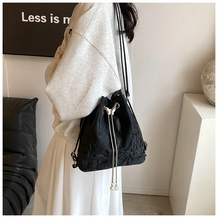 Women's White Cotton Bucket Bag Large Capacity Shoulder Bag — feature 11