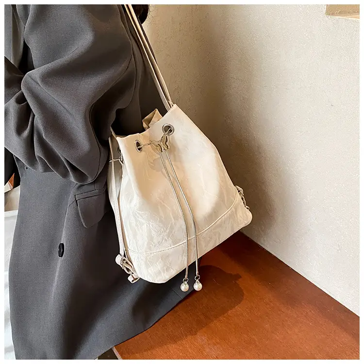 Women's White Cotton Bucket Bag Large Capacity Shoulder Bag — feature 7