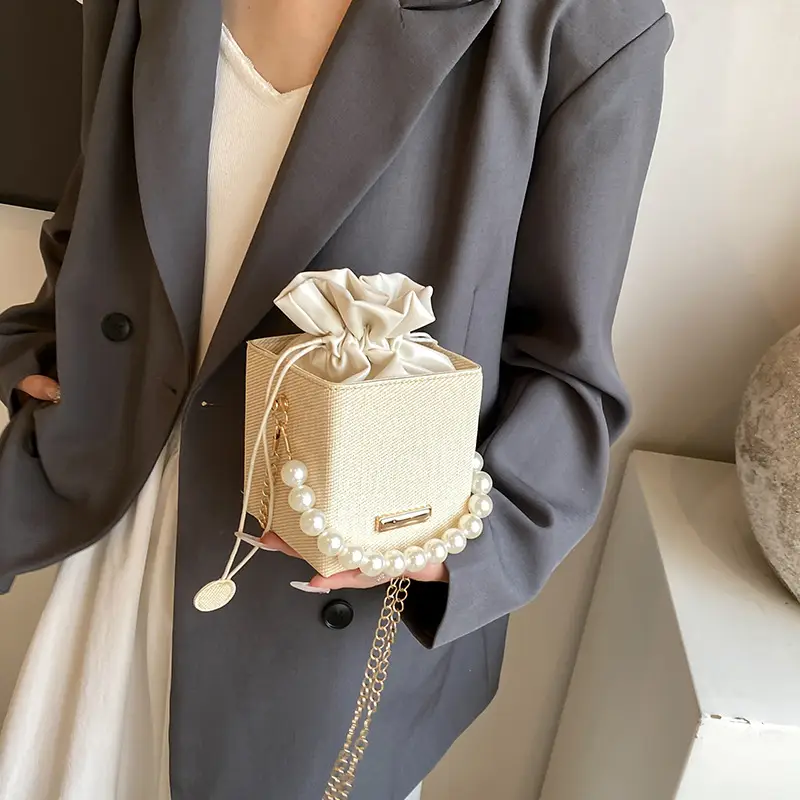Women's Pearl Bucket Bag Summer 2024