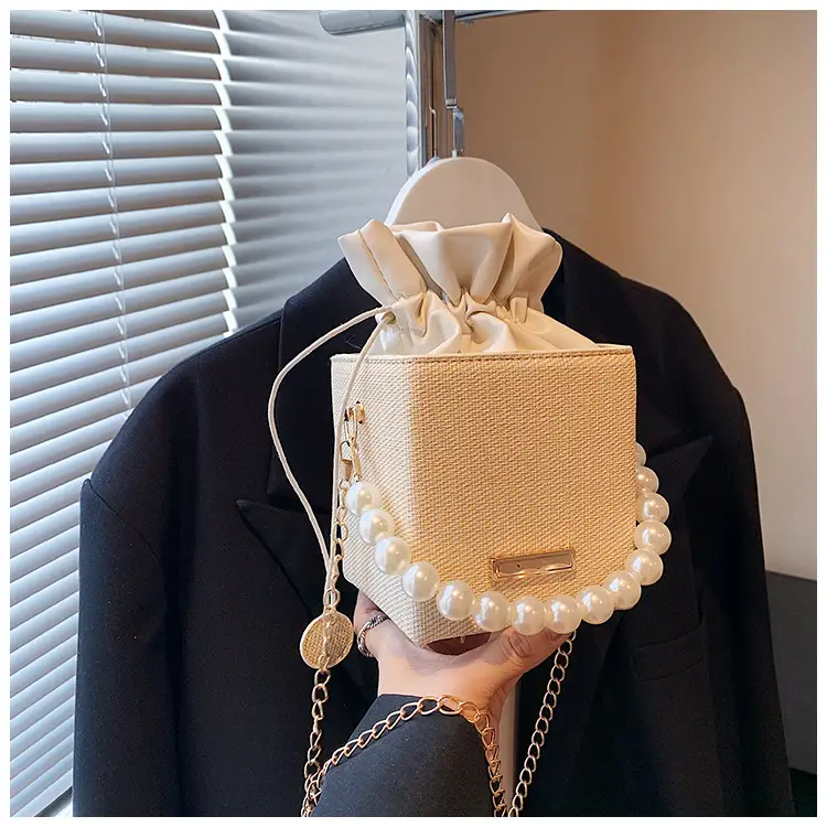 Women's Pearl Bucket Bag Summer 2024 — feature 20